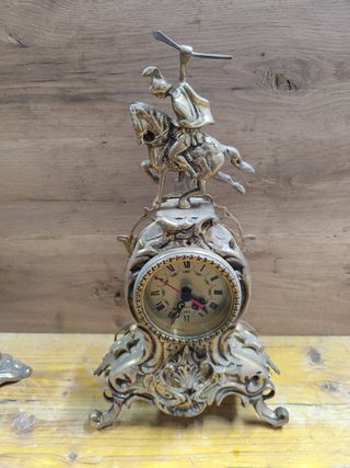 Relojes y candelabros antiguos d bronce