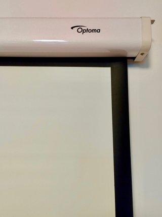 Pantalla de Proyección Optoma (Retráctil)