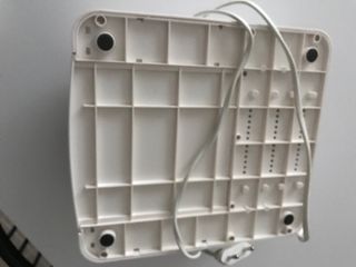Secador lámpara manicura marca Elle.