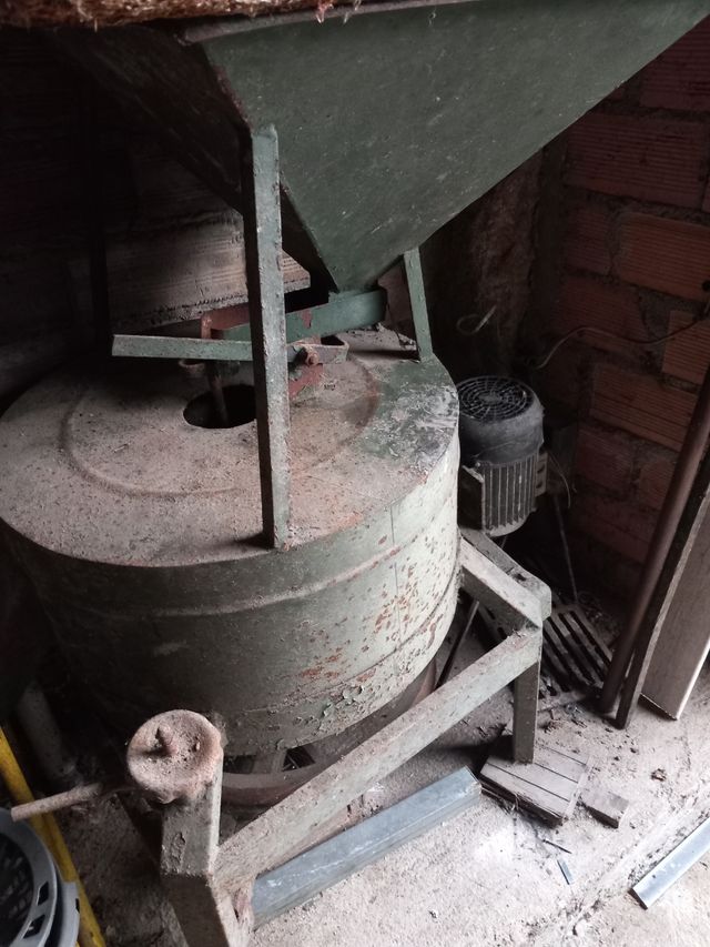 Molino de piedra maiz