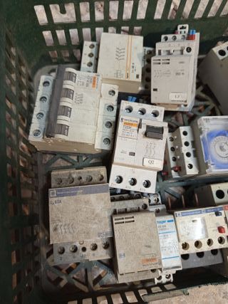 MAGNETOS USADOS Y DEMÁS