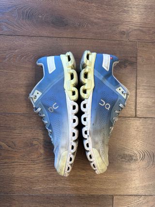 Zapatos On Run Cloudflow 44