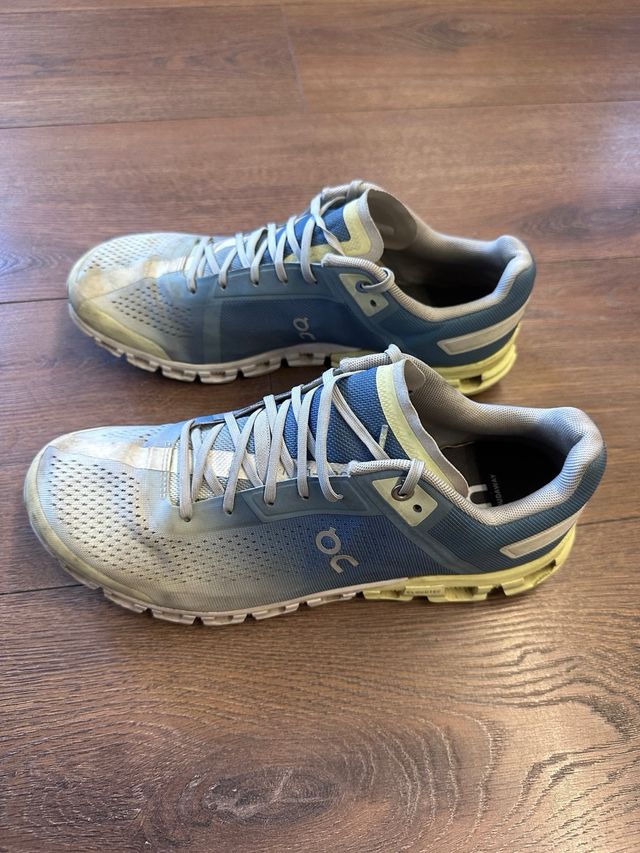 Zapatos On Run Cloudflow 44