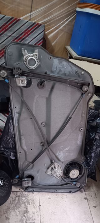 Elevalunas delantero Seat Ibiza 6L 