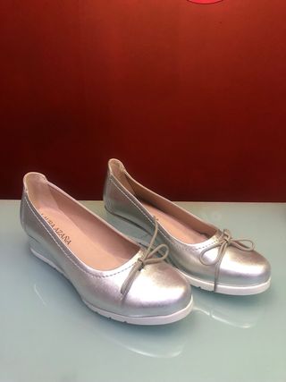 Francesitas de piel con cuña de Laura Azaña