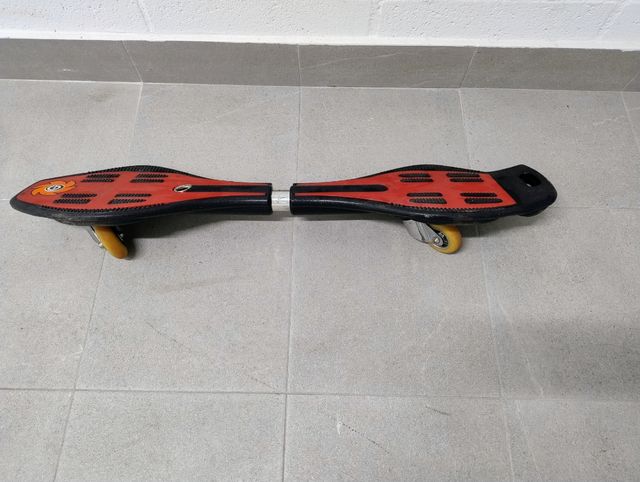 Monopatín waveboard