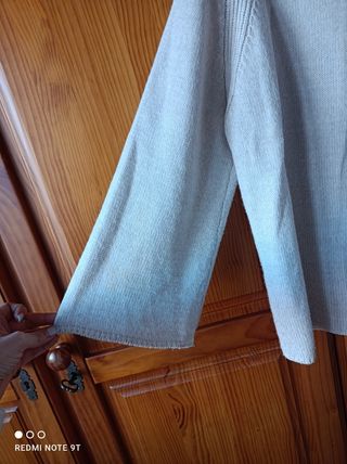 Jersey oversize manga campana y bordado