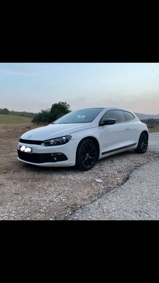 Volkswagen Scirocco 2011