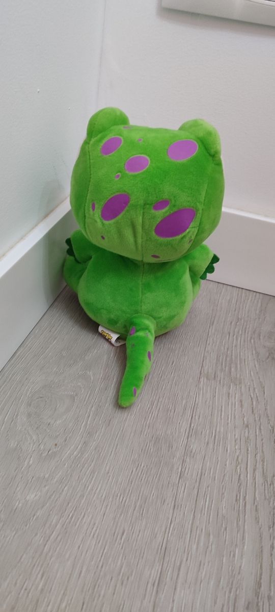 Dinosaurio de peluche