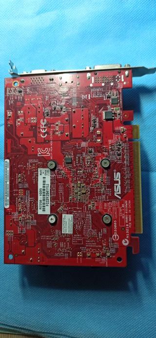 Tarjeta de video ASUS R7250 1GD5