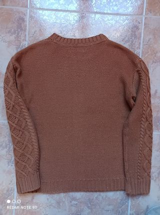 Jersey marrón Bershka talla M