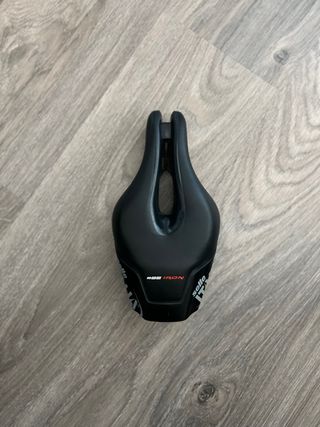 Sillín Selle Italia Carbono