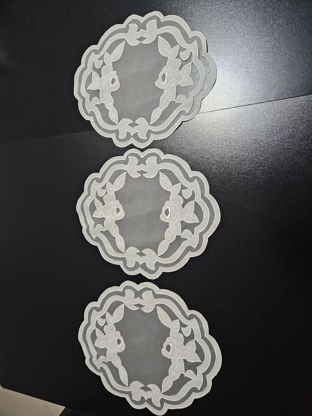 Set di centrini in organza