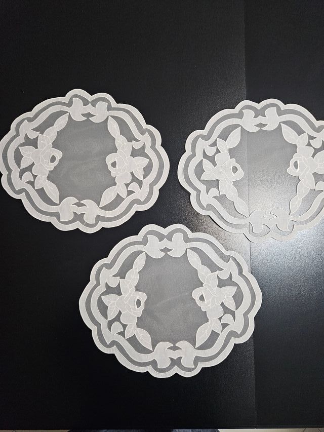 Set di centrini in organza