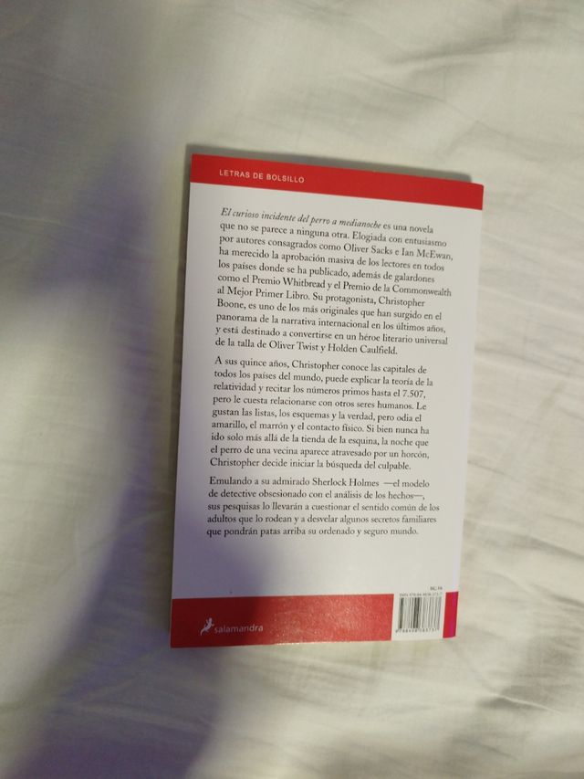 El curioso incidente del perro a medianoche/ The Curious Incident of the Dog in the Night-Time (Spanish Edition)