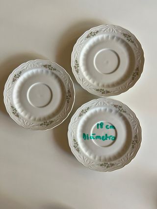 3 Platos Santa Clara porcelana española flores
