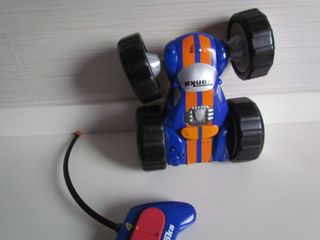 JUGUETE - CHUCK&FRIENDS RACER VEHICLE