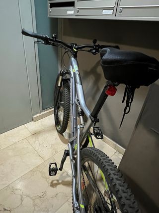 ROCKRIDER BIKE