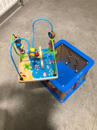 Juguete de madera infantil