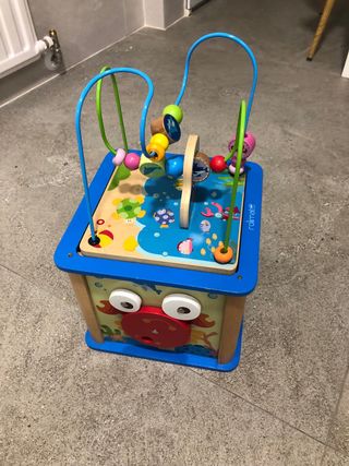 Juguete de madera infantil