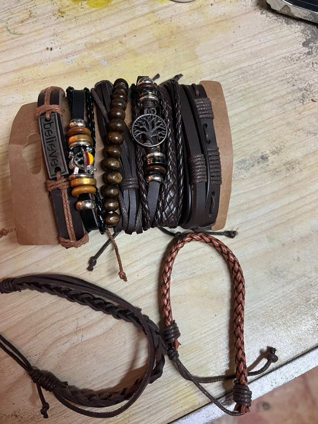 10 pulseras