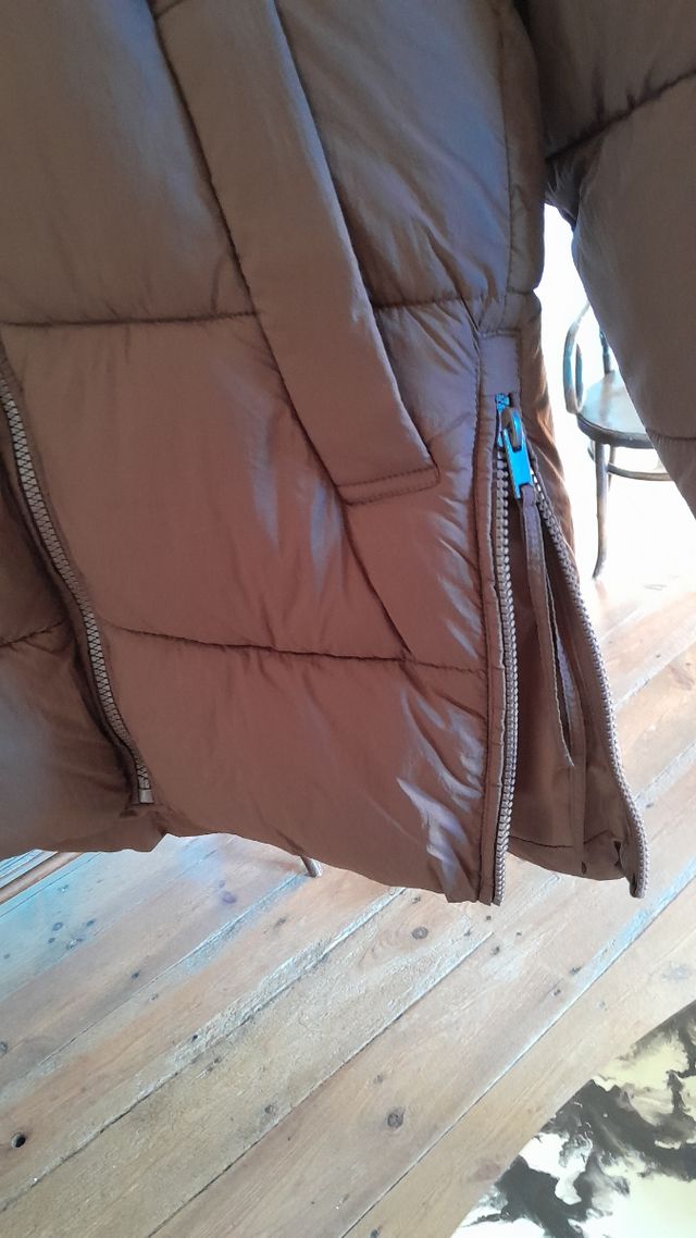 Chaqueta oversize de zara Puffer Coat.