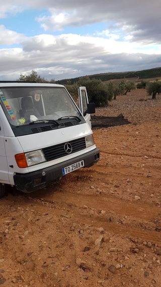 Mercedes-Benz MB100 1995