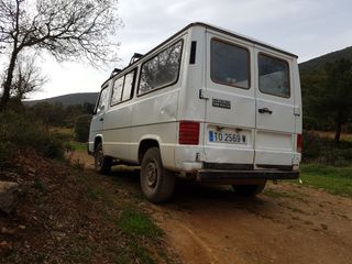 Mercedes-Benz MB100 1995