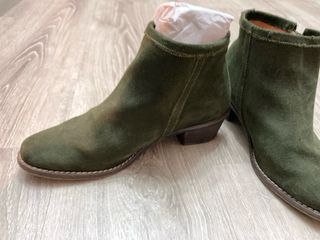 Botines Nieves Calero verdes