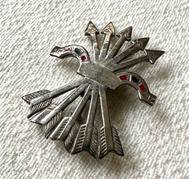 Viejo emblema de Falange General Franco.