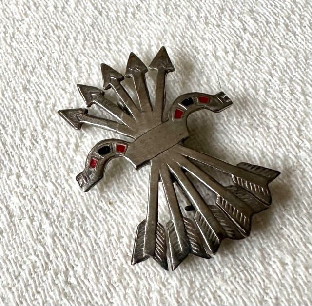 Viejo emblema de Falange General Franco.