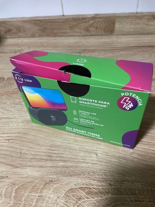 Altavoz con soporte para movil