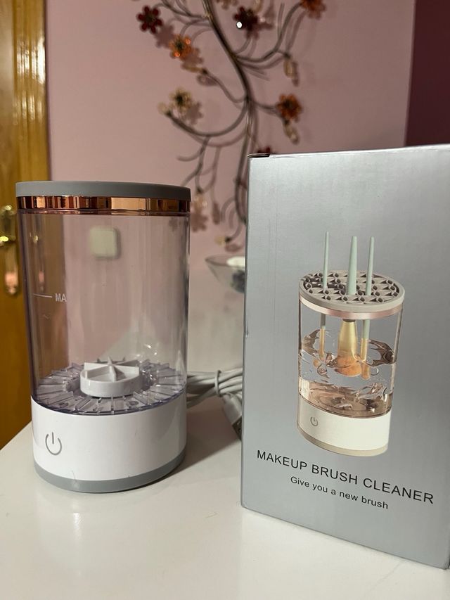 Limpiador eléctrico de brochas de maquillaje