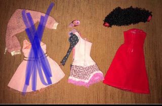 Ropa Barbie ( 2 conjuntos)