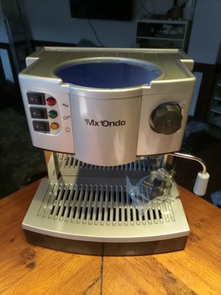 Cafetera nueva sin uso