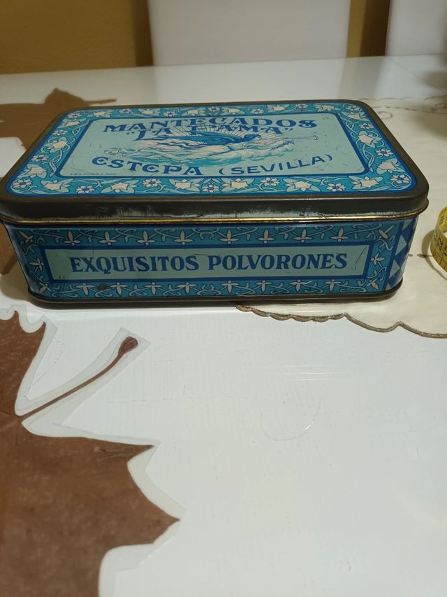 Caja antigua