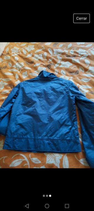 Cazadora impermeable Bershka