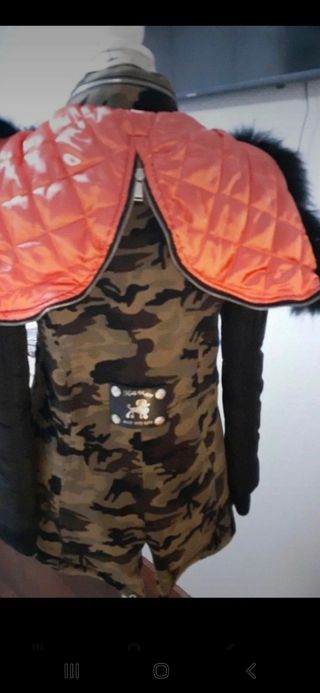 Cazadoras,  anorak, chaqueton Holy pre