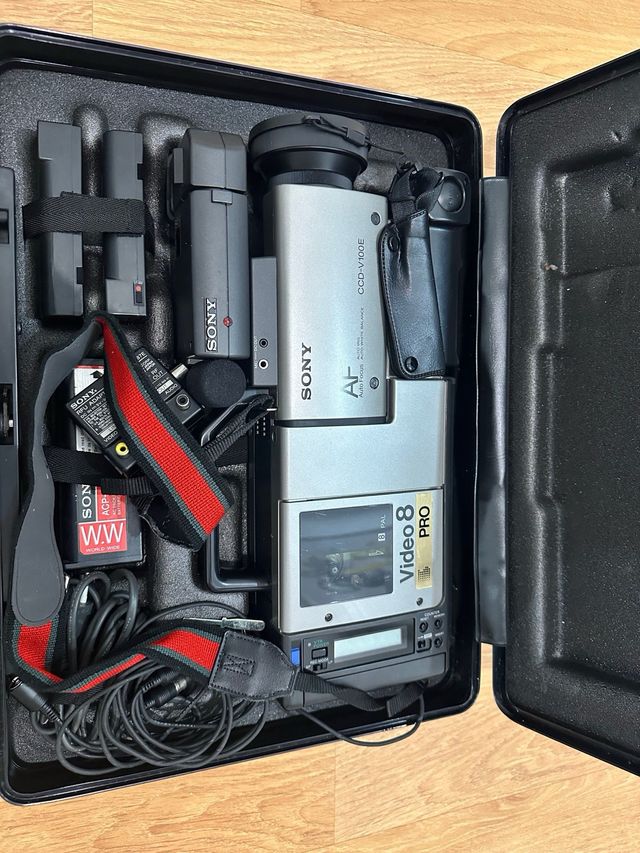 Videocamara sony ccdv100e