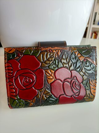 CARTERA/MONEDERO PIEL REPUJADA A MANO