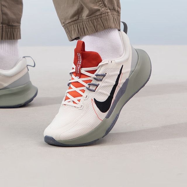 Zapatillas Nike Juniper Trail 2 Next Nature Beige.