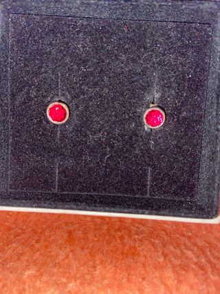 Pendientes pandora cristal rojo facetados