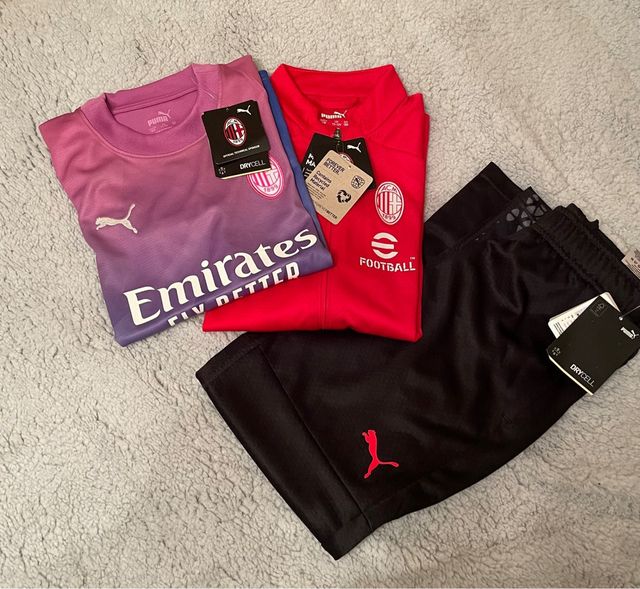 Tuta e maglietta Milan  ragazzo 11/12 anni