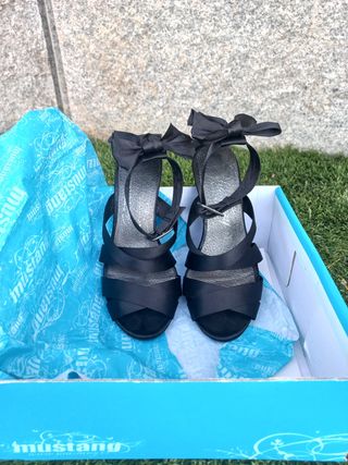 Sandalias Mustang