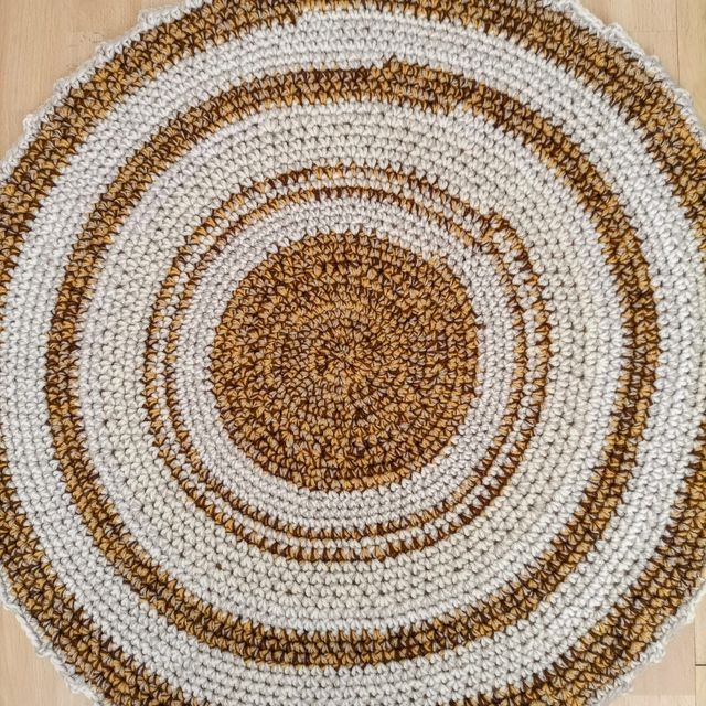 Alfombra de ganchillo.
