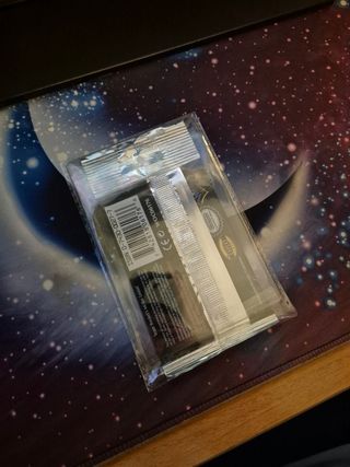 Sobre del Team Rocket totalmente sellado