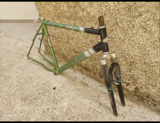 Cuadro de bicicleta CONOR 26 acero