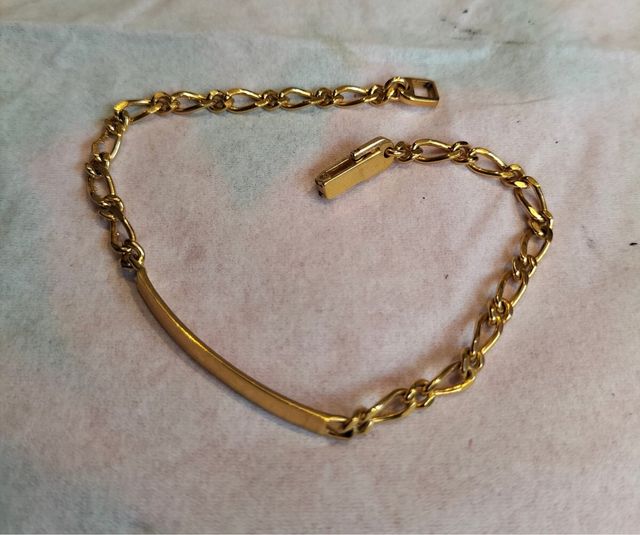 Pulsera vintage chapada en oro