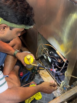 TÉCNICO DE NEVERA Y LAVADORA
