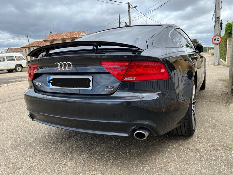 Audi A7 2011 - foto 1